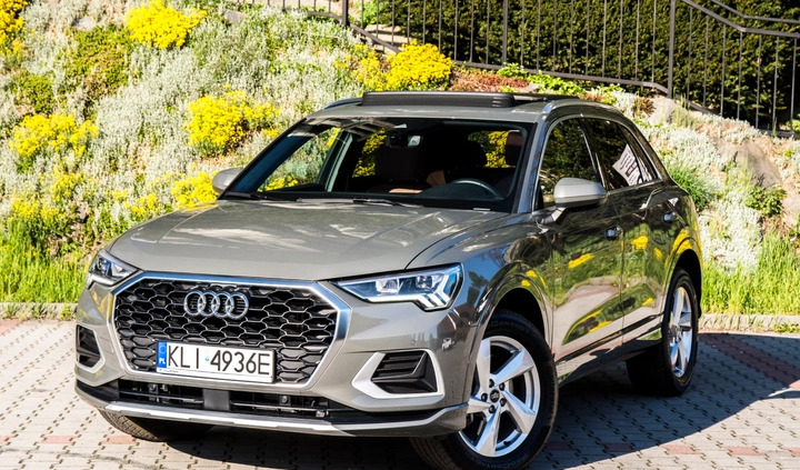 Audi Q3 cena 136500 przebieg: 17000, rok produkcji 2021 z Głuchołazy małe 704